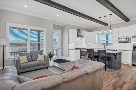 The Graveyard |4BR 3BA|Downtown - Image 3