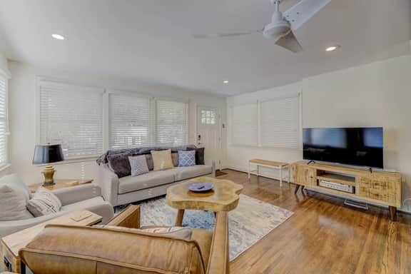 The Rose Door Retreat | 3BR 2BA Huge King Suite - Image 3