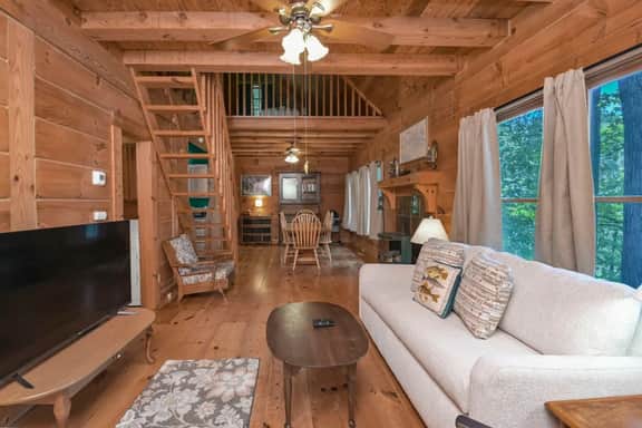 Turtle Point Cabin | Private Dock & Kayaks - Image 3